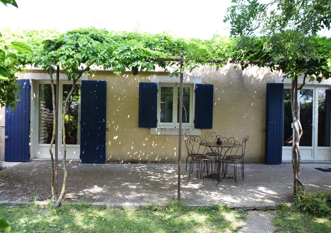 La Maison Des Invites Перн-ле-Фонтен Екстериор снимка